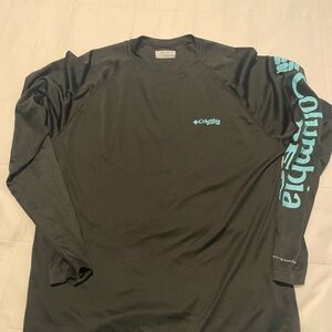 Columbia Men's Black Long Sleeve Tee